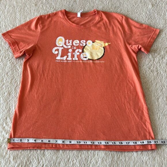 Queso is life short sleeve shirt orange size medium - Picture 13 of 16
